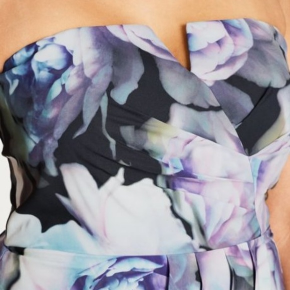 City Chic luminous printed faux wrap dress - Picture 2 of 3